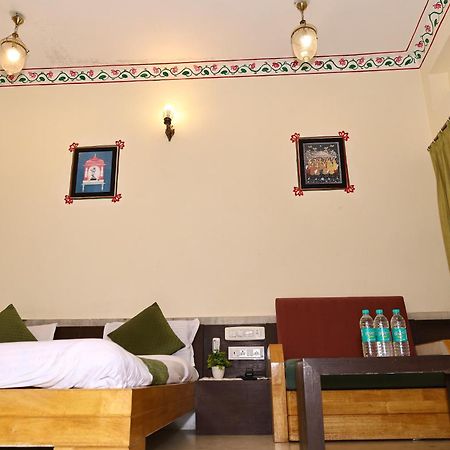 Hotel Suncity By Sharnam Nāthdwāra エクステリア 写真